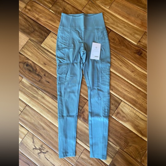 Athleta Mint/Sage Delancey Moto Tights Leggings Athleisure Fashion Adult XS NWT - Picture 3 of 7